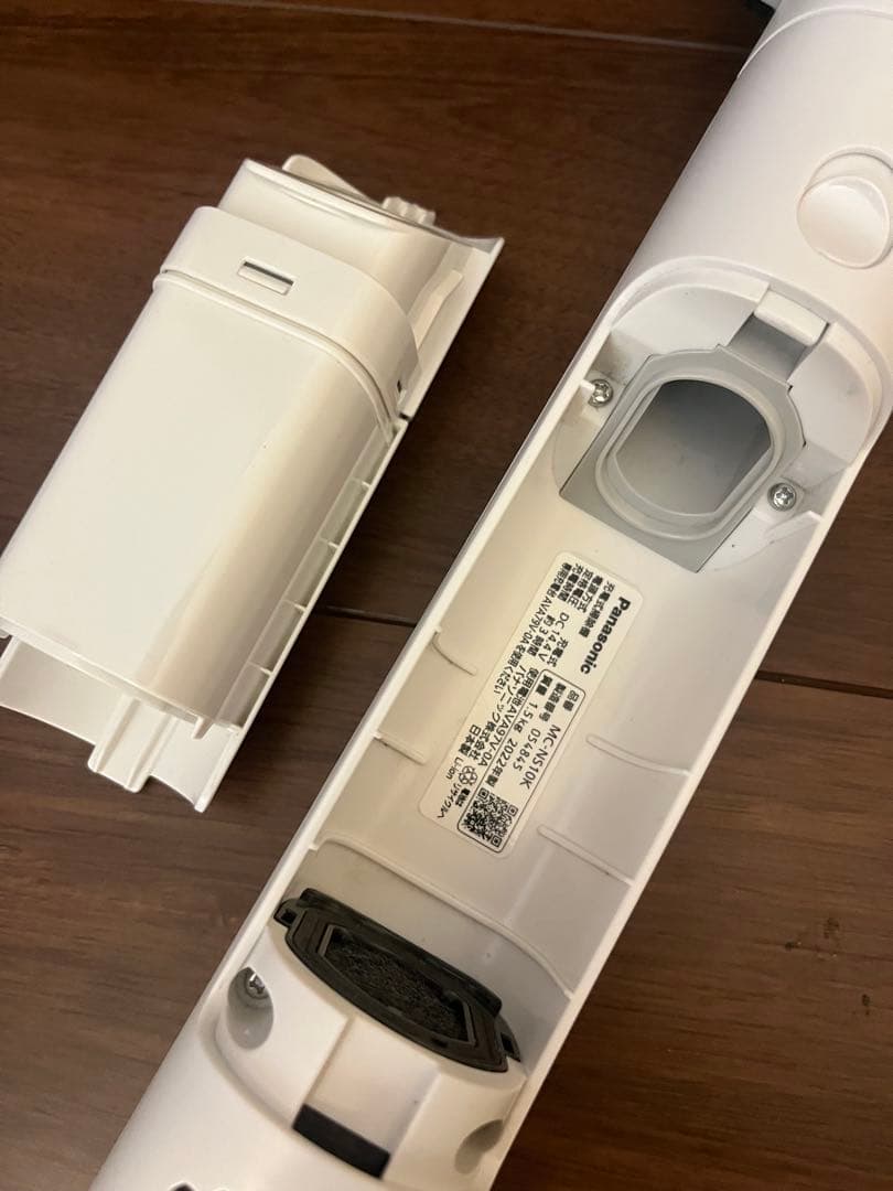 【美品】パナソニック MC-NS10K コードレススティッククリーナー