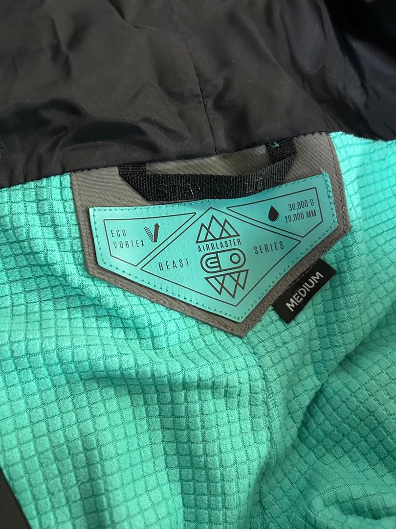 エアブラスター　ビーストシリーズ　ビブパンツ　レディース　Mサイズ　美品