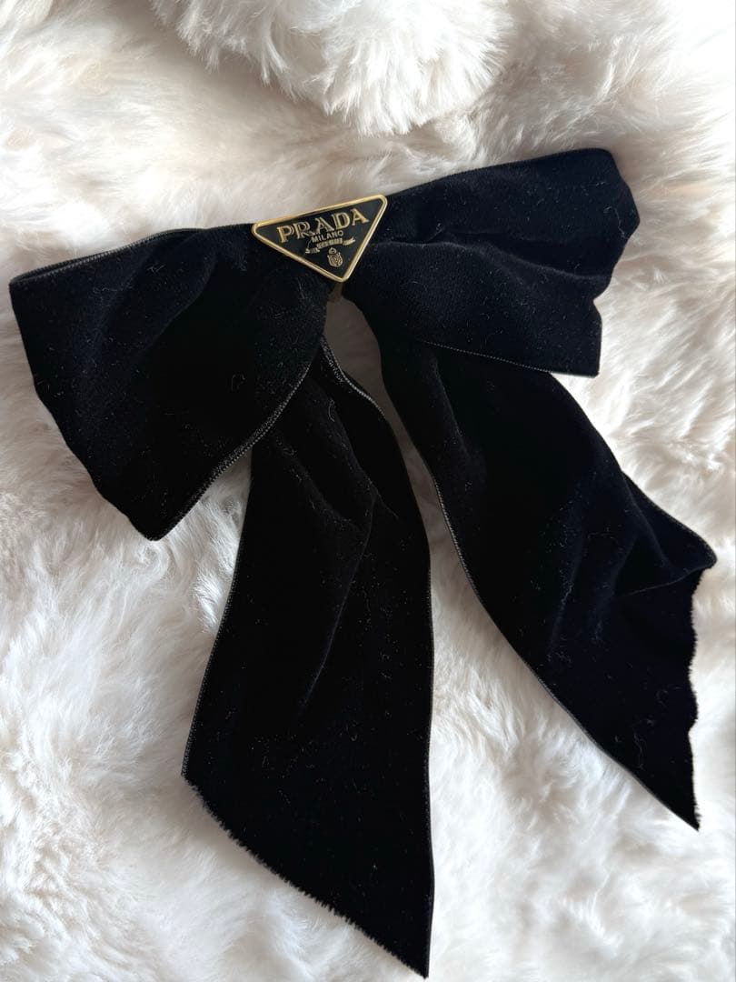 PRADA リボンバレッタ ベルベット黒