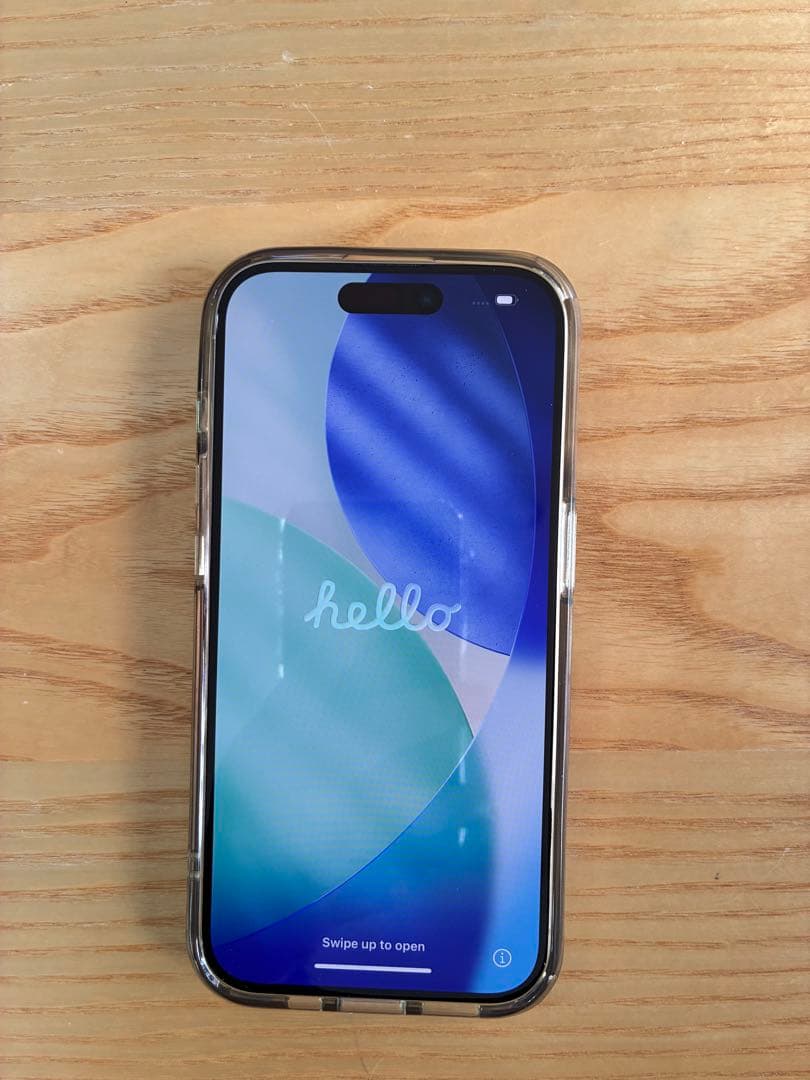 iPhone15 Pro 128G カラーホワイト初期化済み　透明ケース付き美品