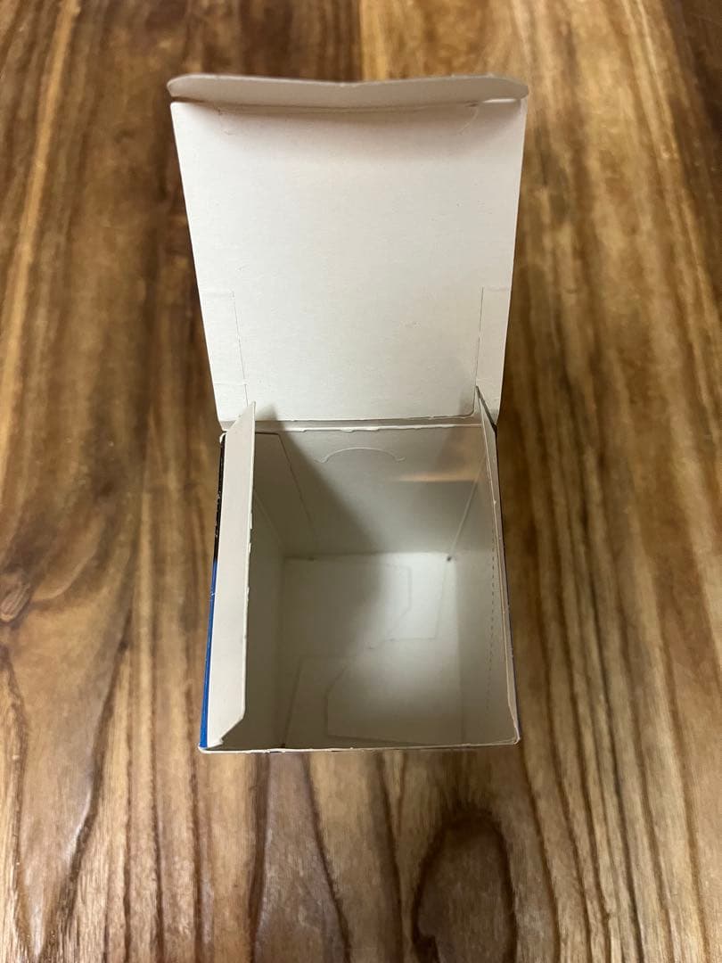 ファイナルファンタジーアートミュージアム1st 未開封15P+空箱(変形)