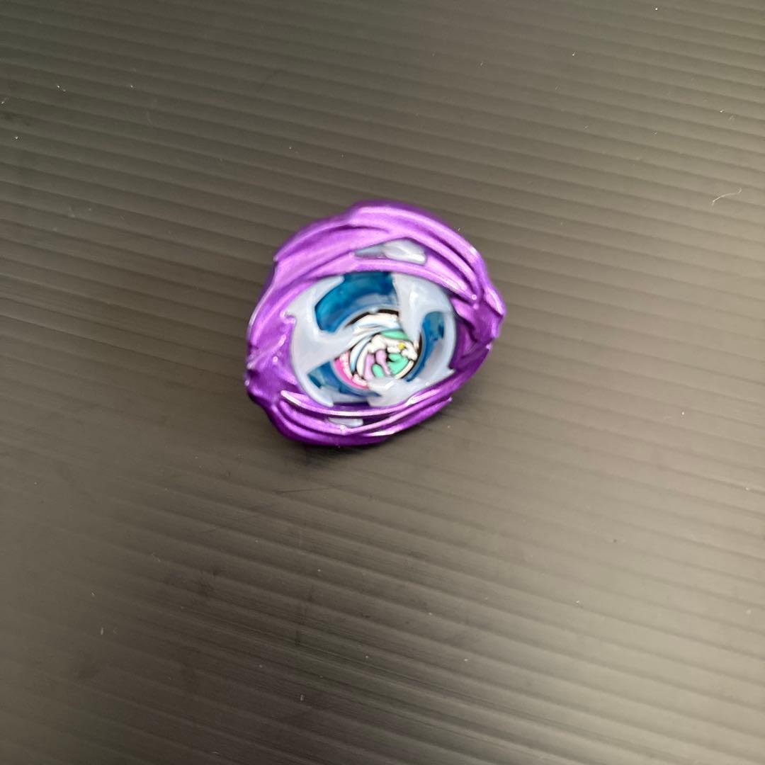 ベイブレードx ワイバーンホバー　メタルコートバイオレット