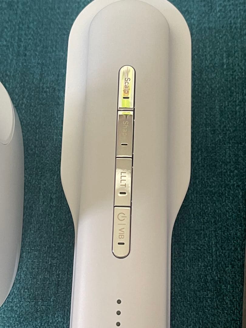 STELLA BEAUTE レーザー&EMSリフトブラシ PRO