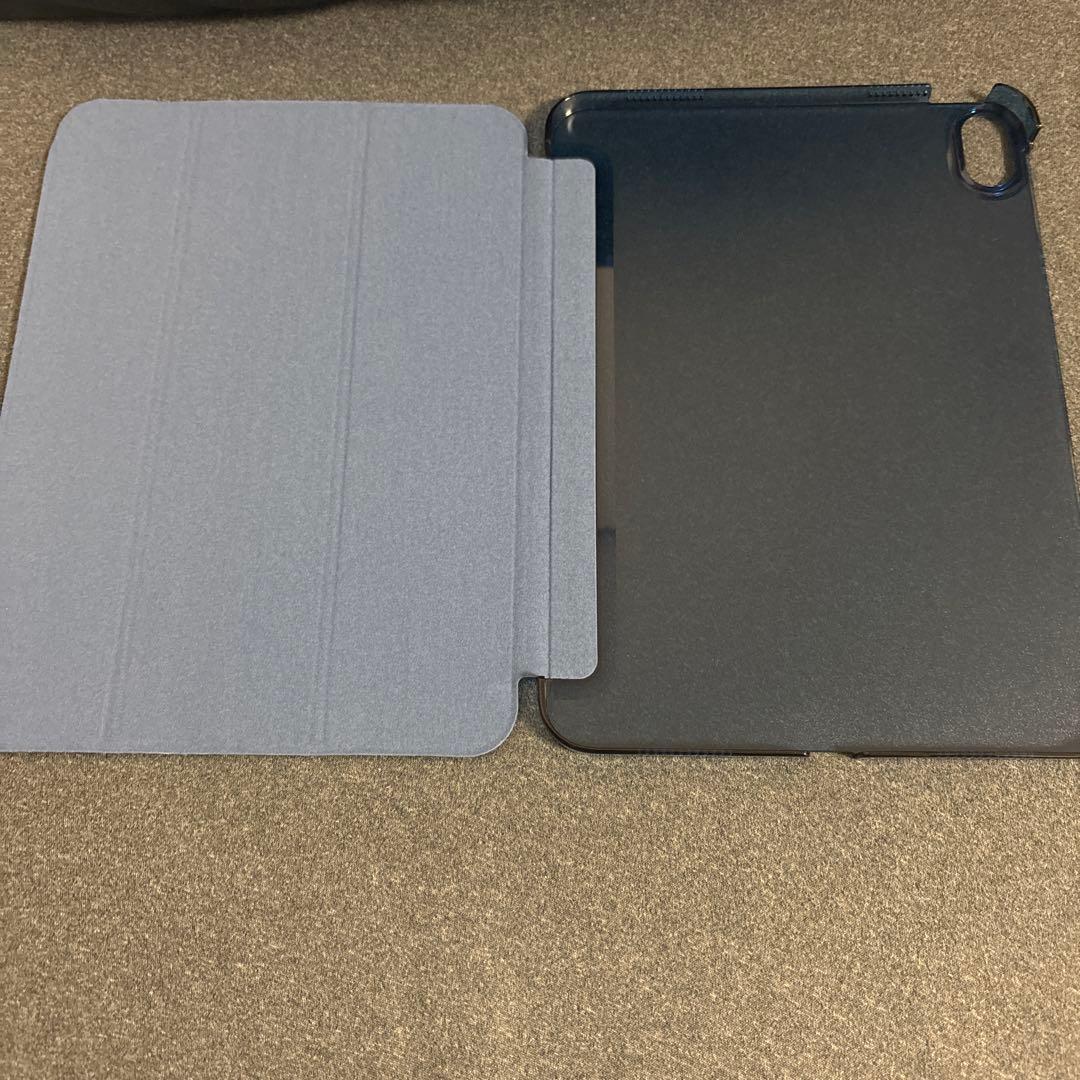 iPad A16 Wi-Fiモデル 128GB ほぼ未使用品　ケース２つ付き