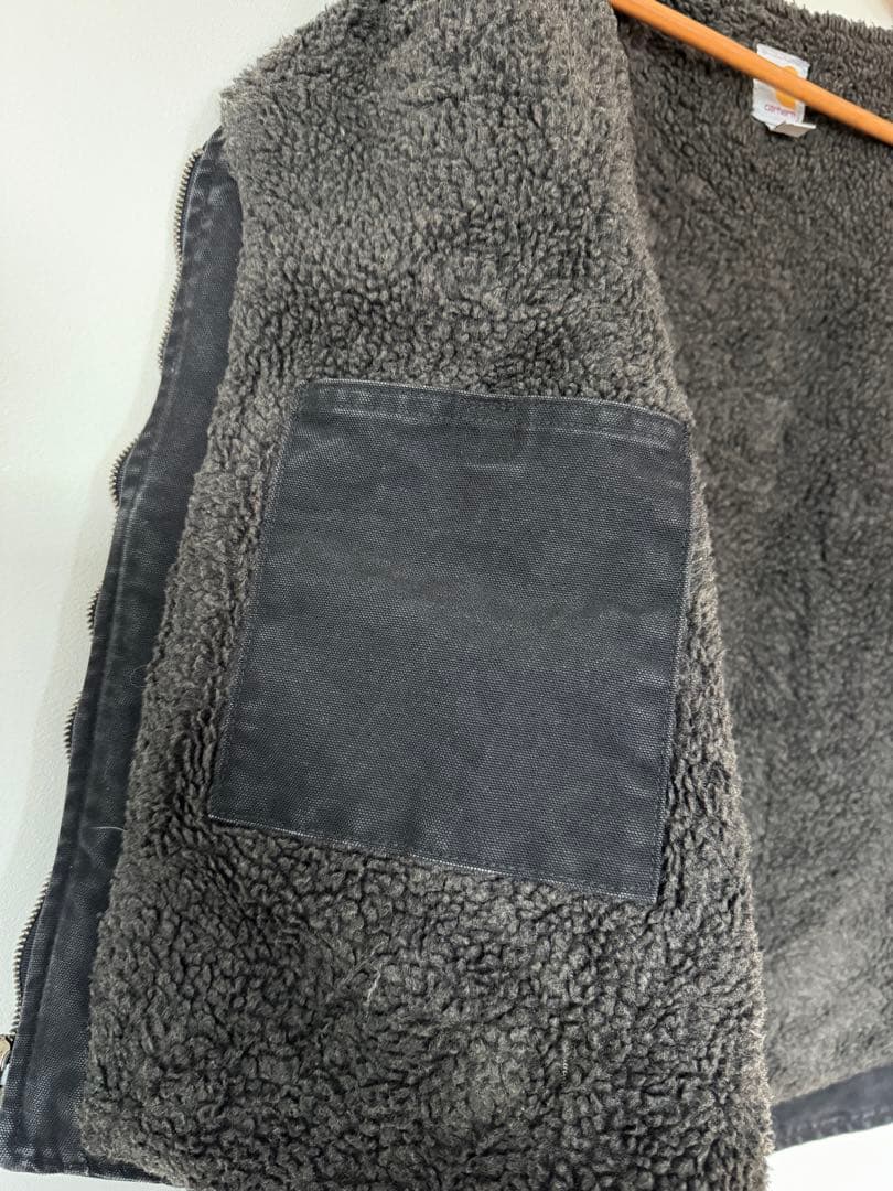 【大人気】良品 カーハート ダックベスト XL ブラック フェード ヴィンテージ