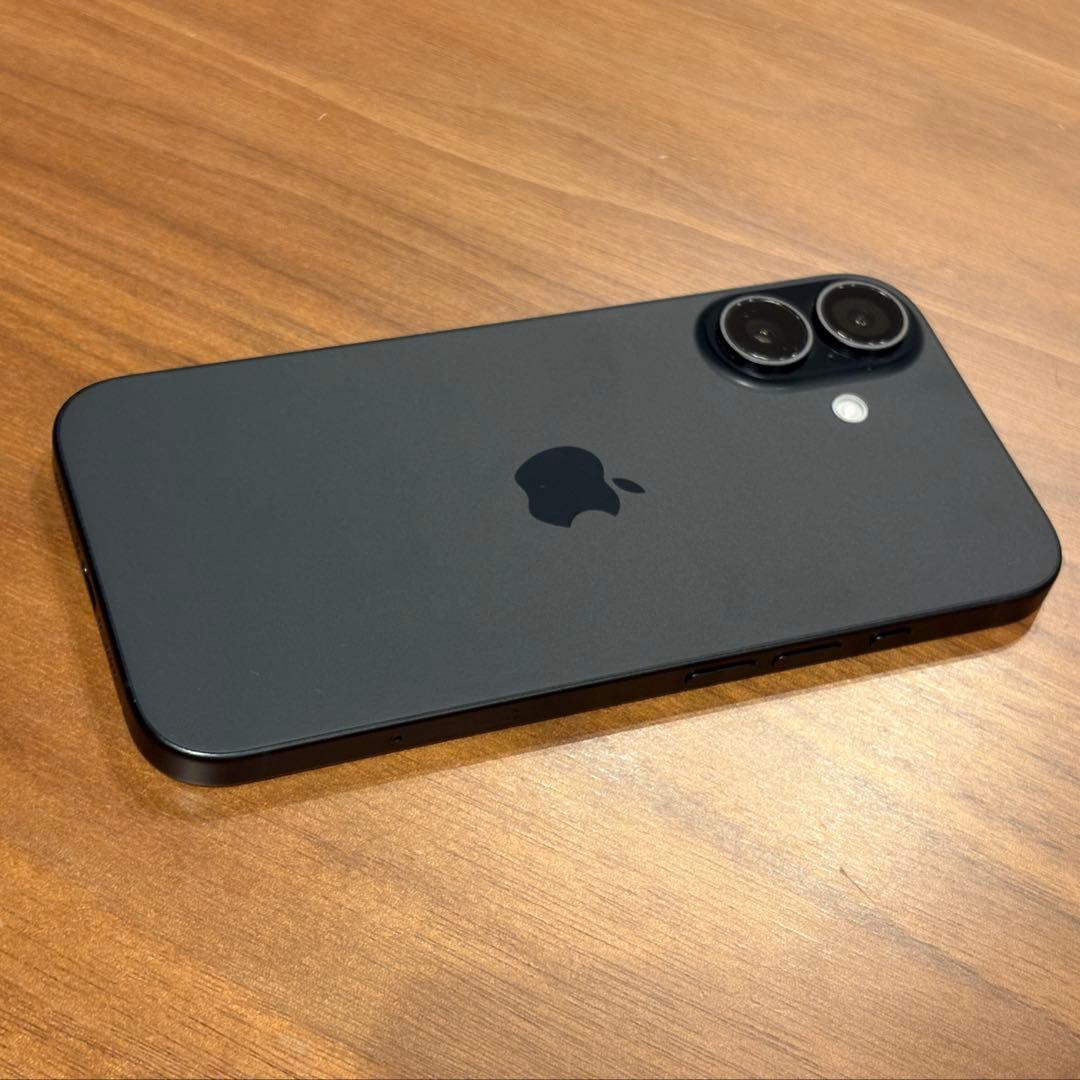 Apple iPhone 16 256GB ブラック SIMフリー