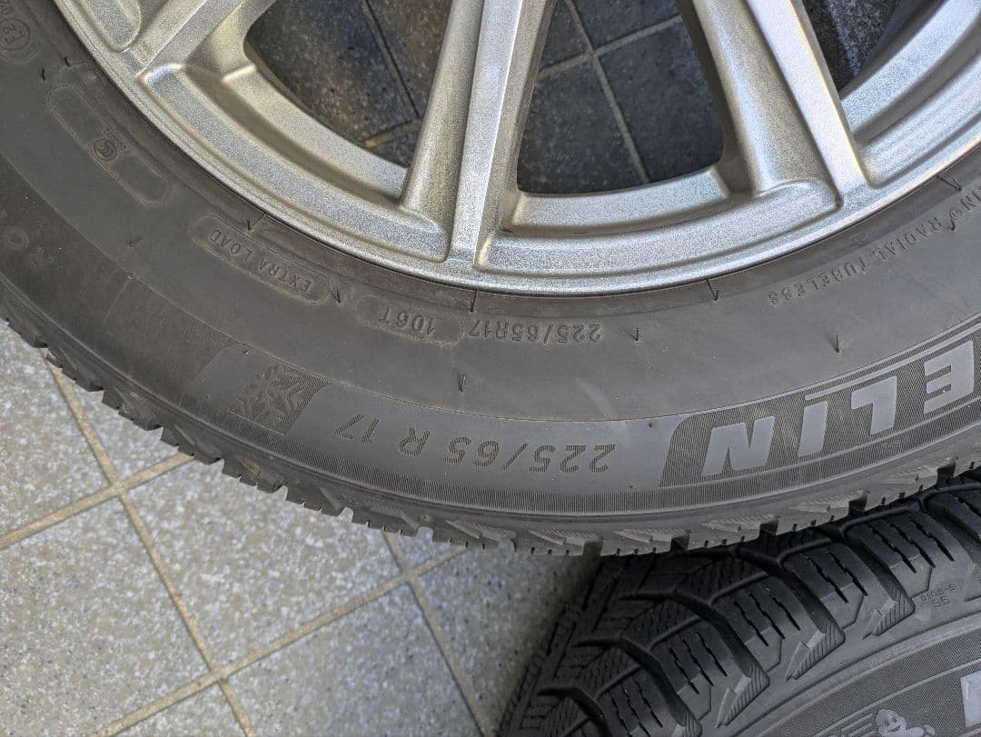 ミシュラン スタッドレス　225/65 R17タイヤ ホイールセット