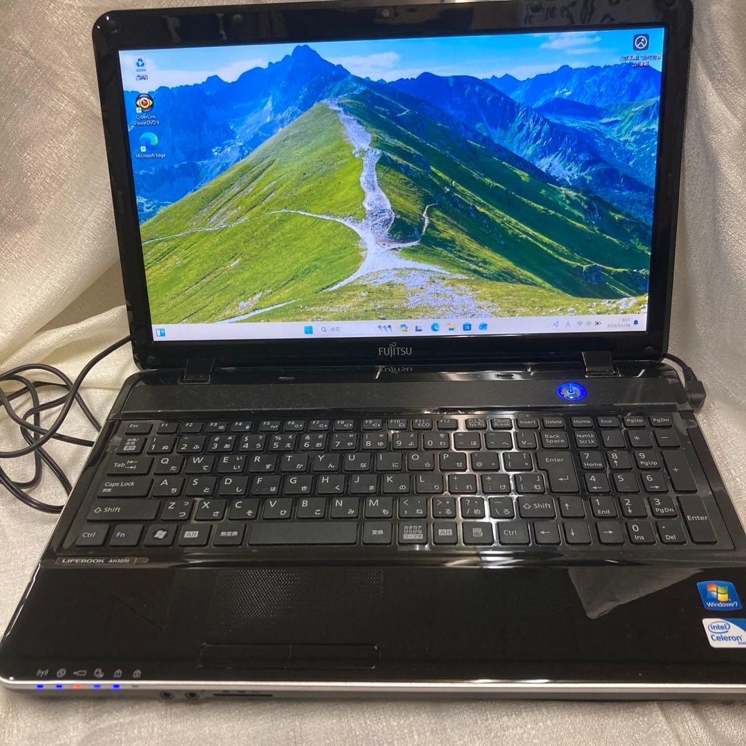 富士通ノートパソコン　LIFEBOOK AH30/H SSD128GB 電池新品