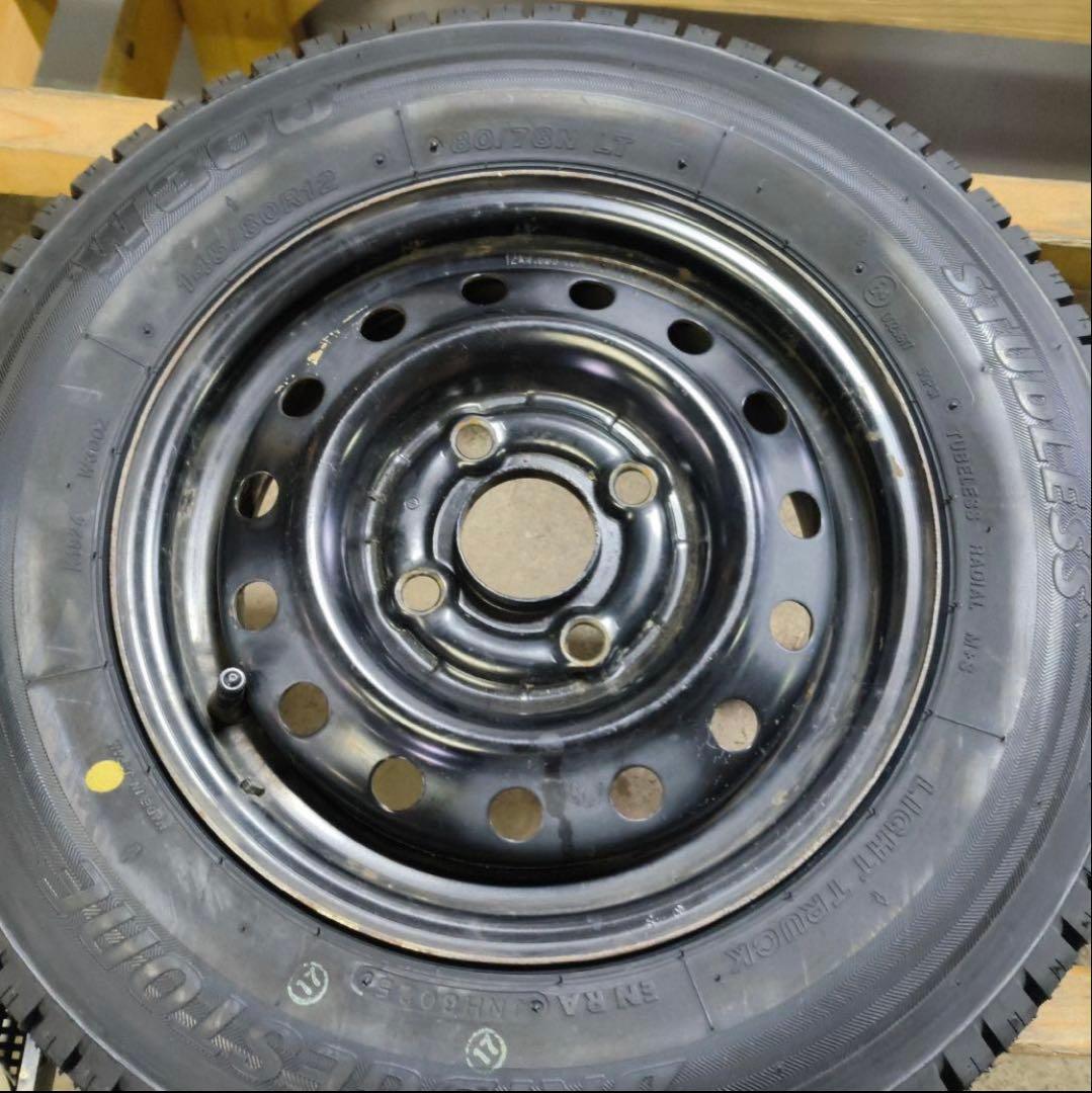 スタッドレス　12インチ　ホイール付き145/80r12 BRIDGESTONE