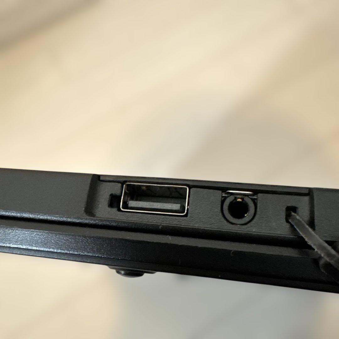 【良品】第10世代 i3 富士通 ARROWS Tab Q7310 Win11