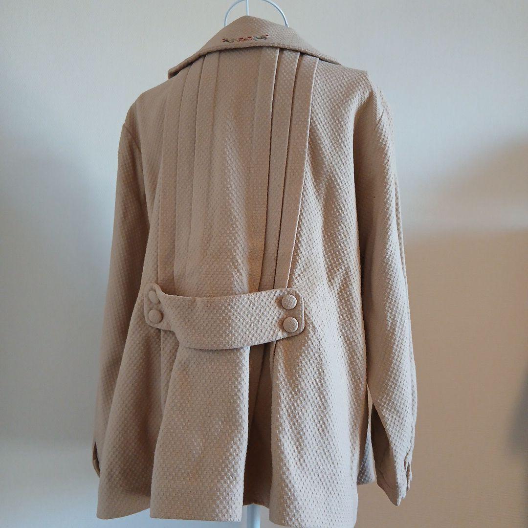 ストリートオルガン　コート ベージュ　花　刺繍