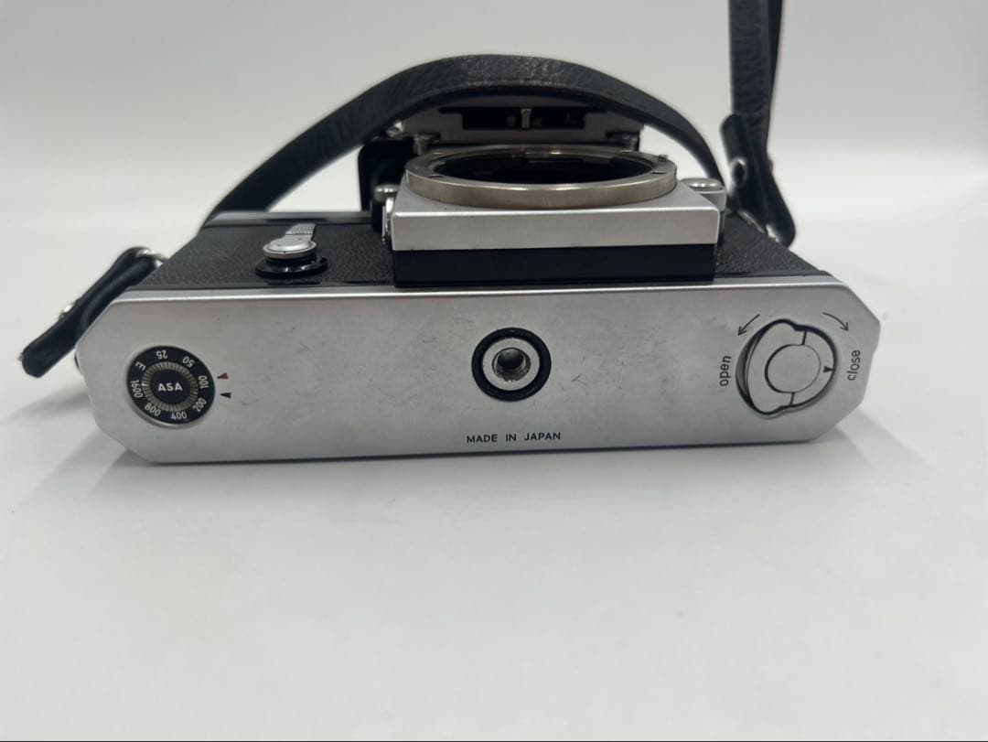 NIKON ニコン　F フィルムカメラ 一眼レフ
