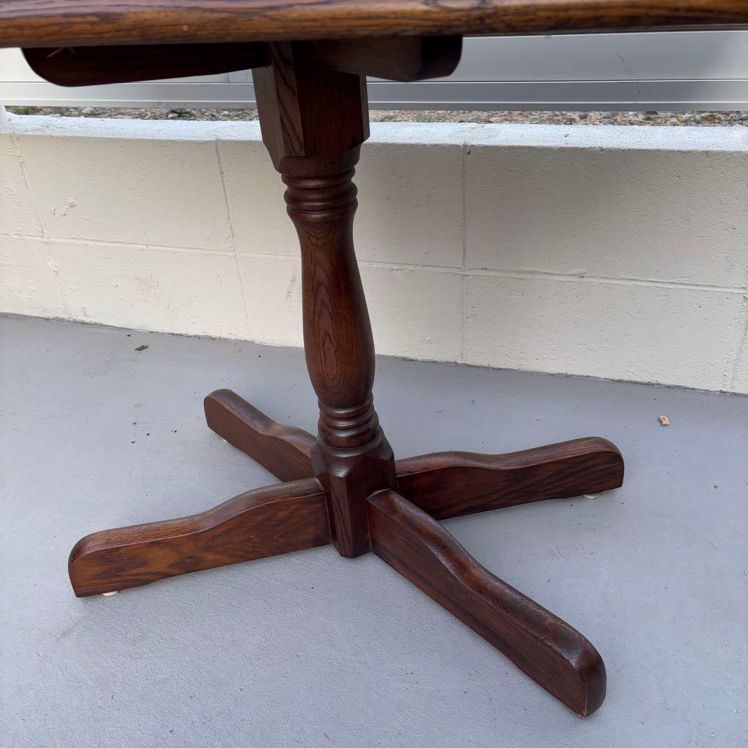 昭和レトロ　喫茶店にあった頑丈なテーブル　ビンテージ