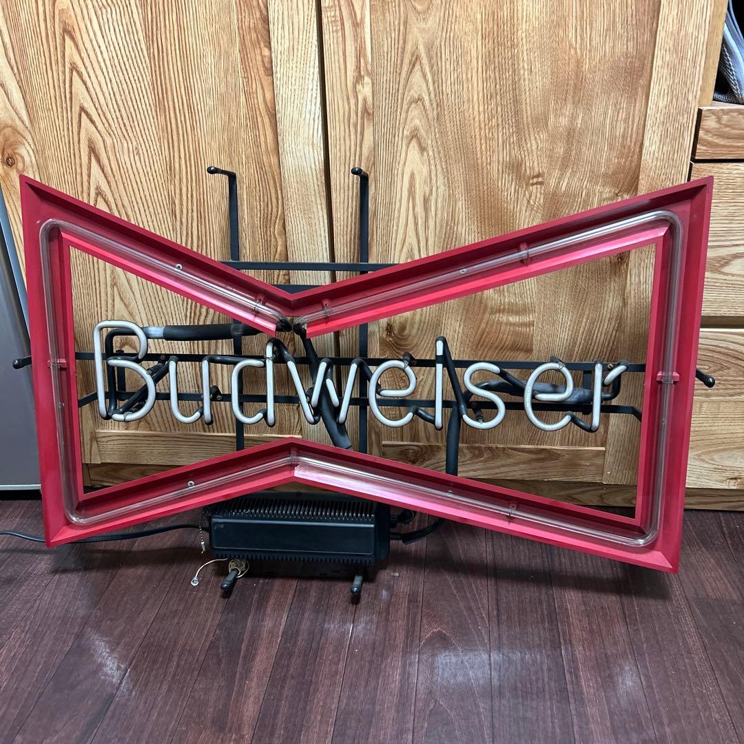 Budweiser ネオンサイン