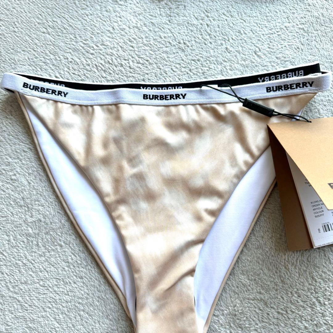 1新品未使用　BURBURRY水着　バーバリー　ビキニ　Ｍサイズ　ベージュ