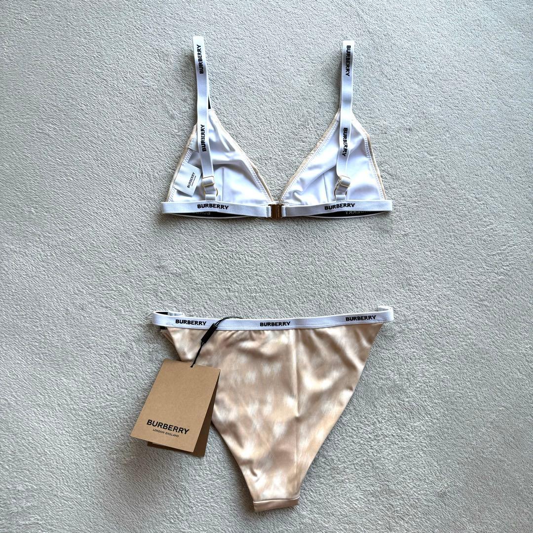 1新品未使用　BURBURRY水着　バーバリー　ビキニ　Ｍサイズ　ベージュ