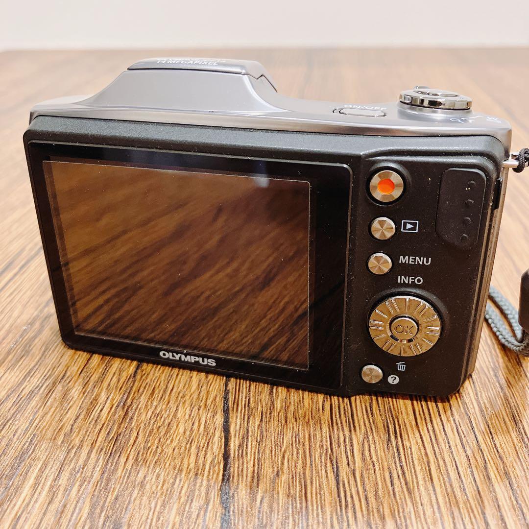 美品　OLYMPUS SZ-14 コンパクトデジタルカメラ　シルバー　スマホ転送