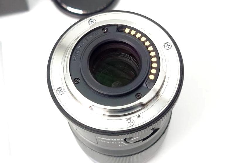 OLYMPUS ED 60mm f2.8 Macro レンズ