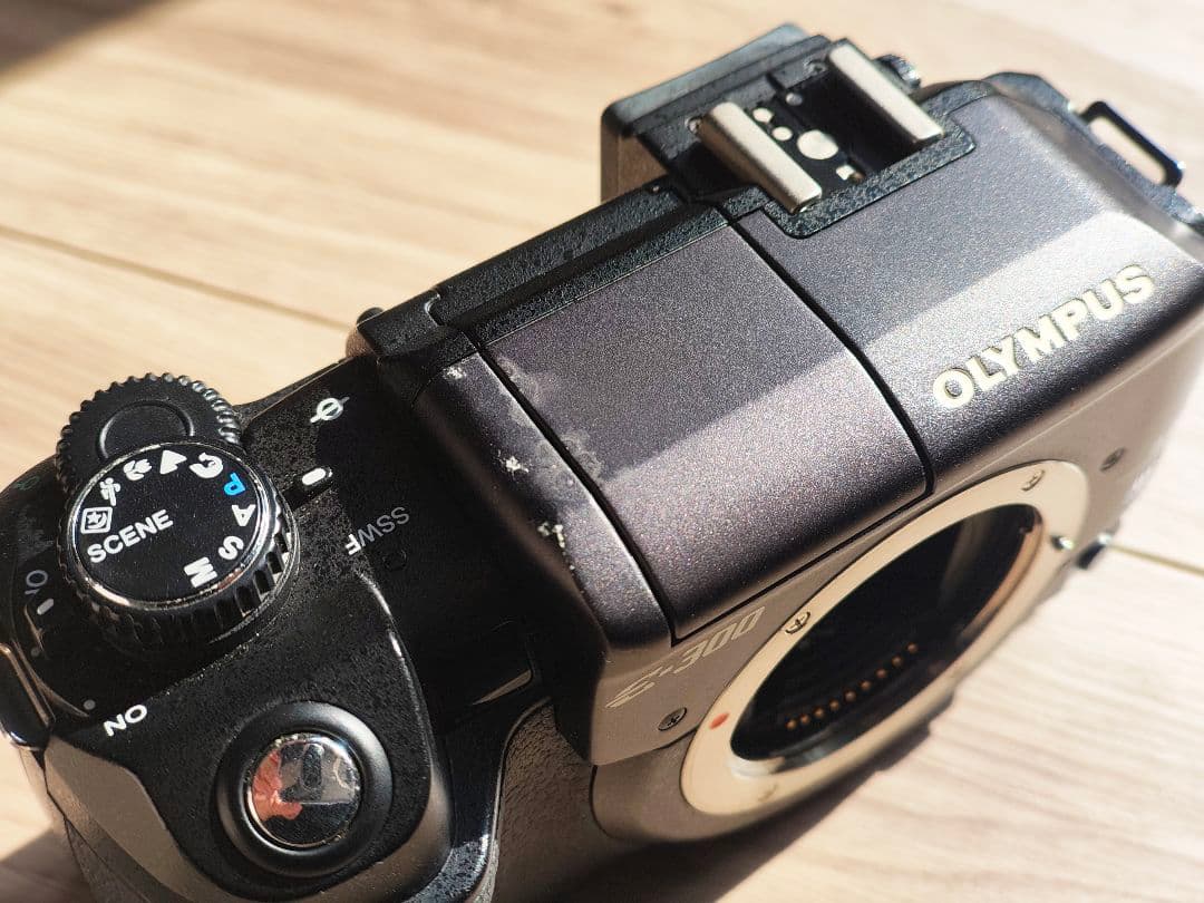 OLYMPUS E-300　コダックブルー