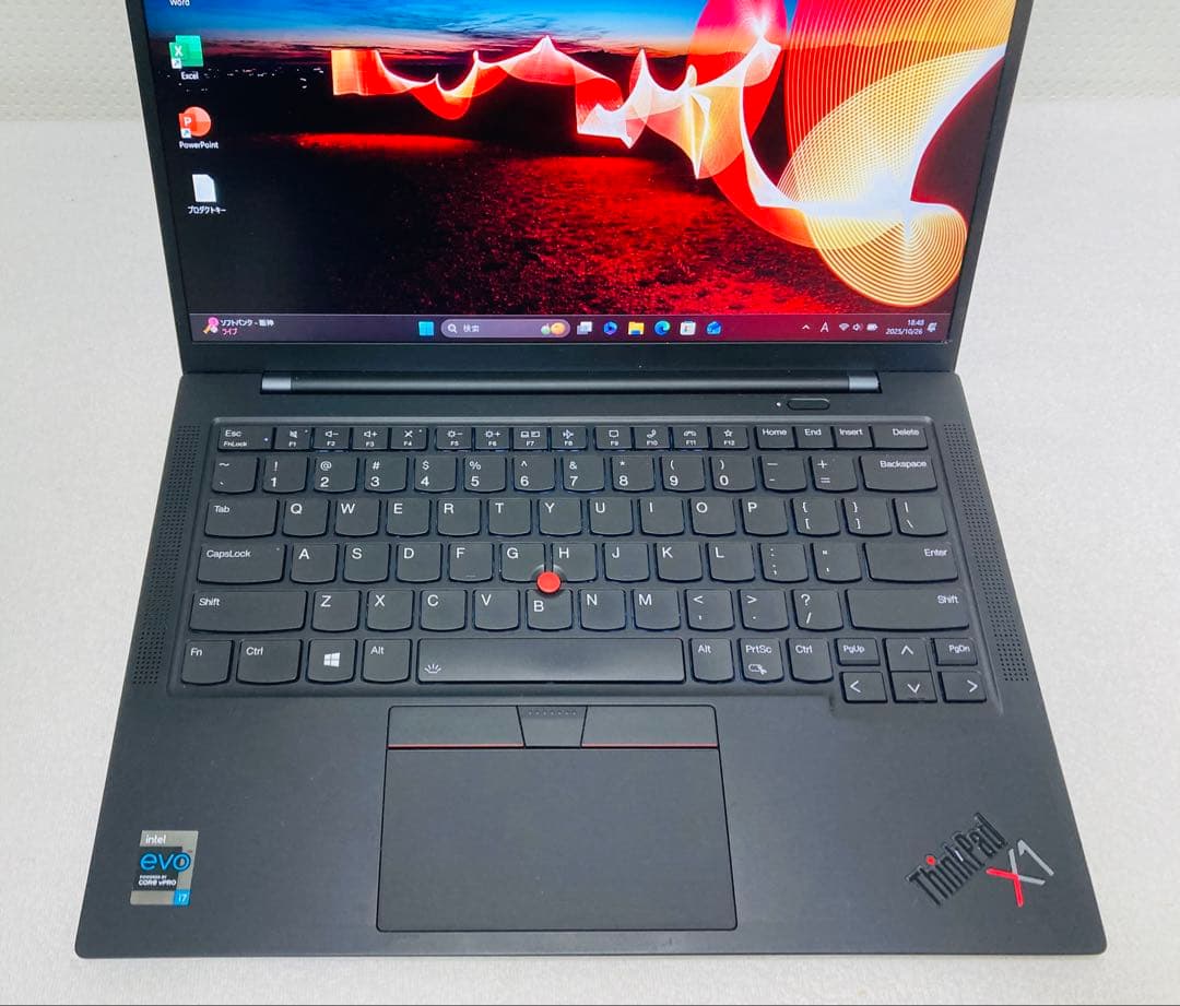 ThinkPad X1 Carbon Gen9/メモリ16GB/SSD512GB