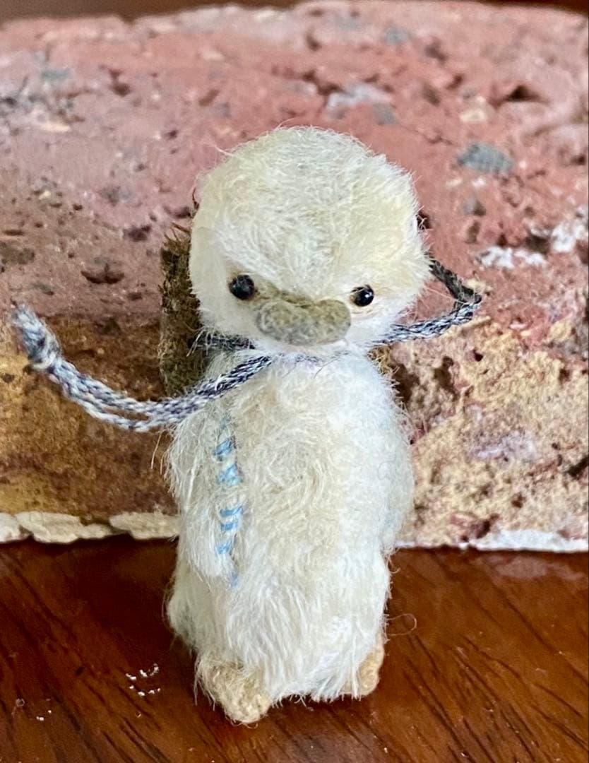 moriのえほん様　三角帽子のペンギン　ぬいぐるみ　ミニチュア　ハンドメイド