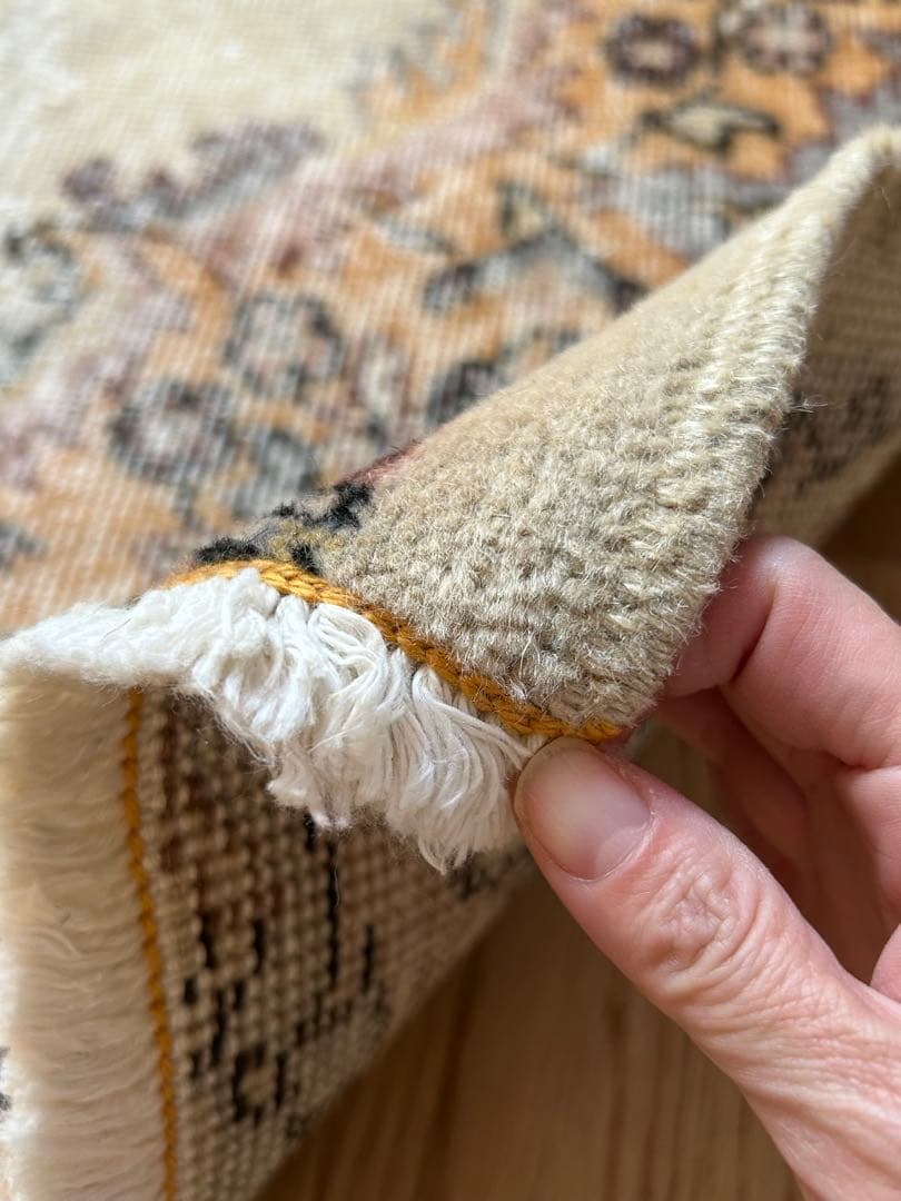 ＊お値下げ　トライバルラグ・トルコヴィンテージラグ・ウール 約121×203cm