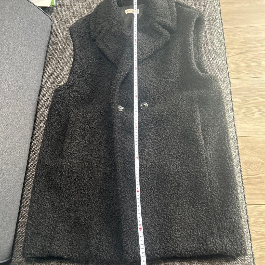 美品 BARNYARDSTORM プードル ファー ベスト ロングジレ ボア　黒