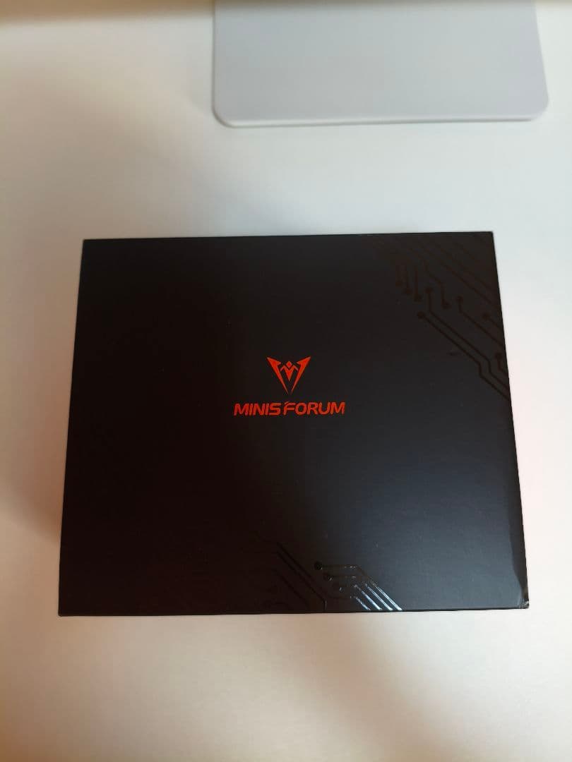 ミニPC MINIS FORUM UM790Pro