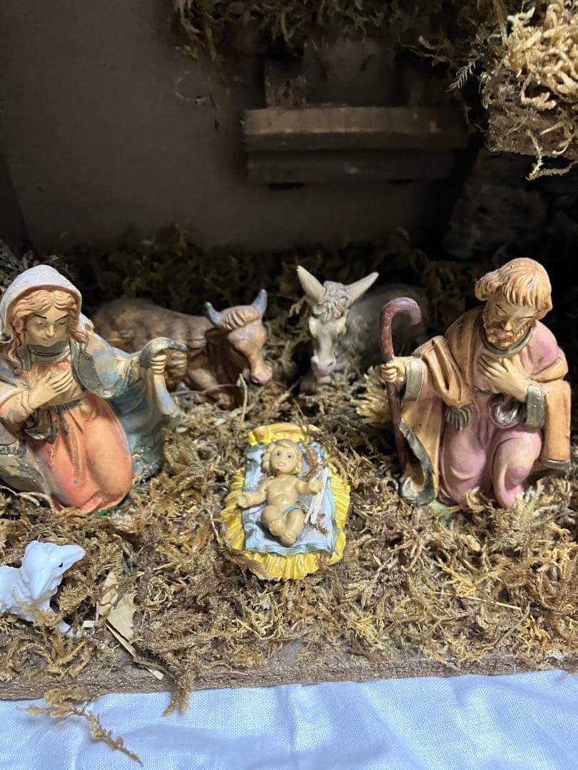 イタリー製 クリスマス プレゼピオ 馬小屋 降誕セット 手作り 人形11体付