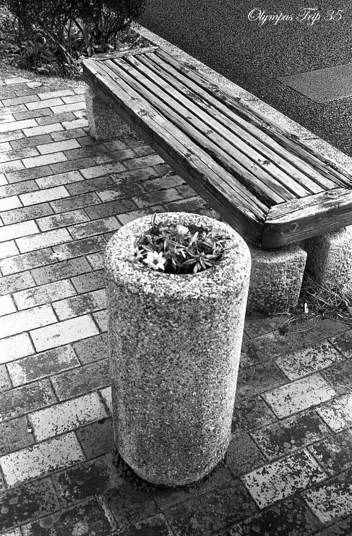 【整備済完動・美品・赤ベロOK！・フィルム試写済】Olympus Trip 35