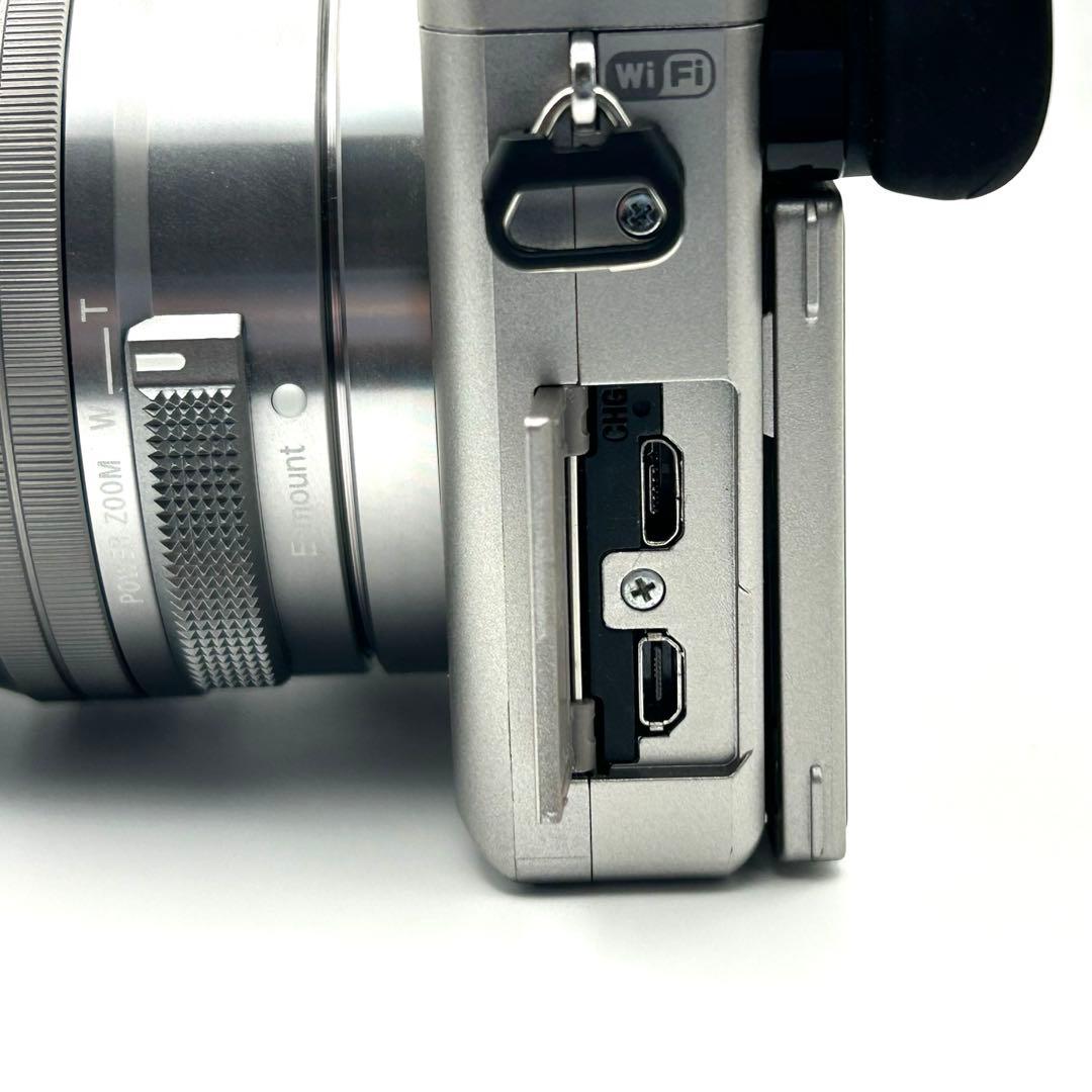 SONYα6000デジタルカメラILCE-E6000Y ダブルズームレンズキット