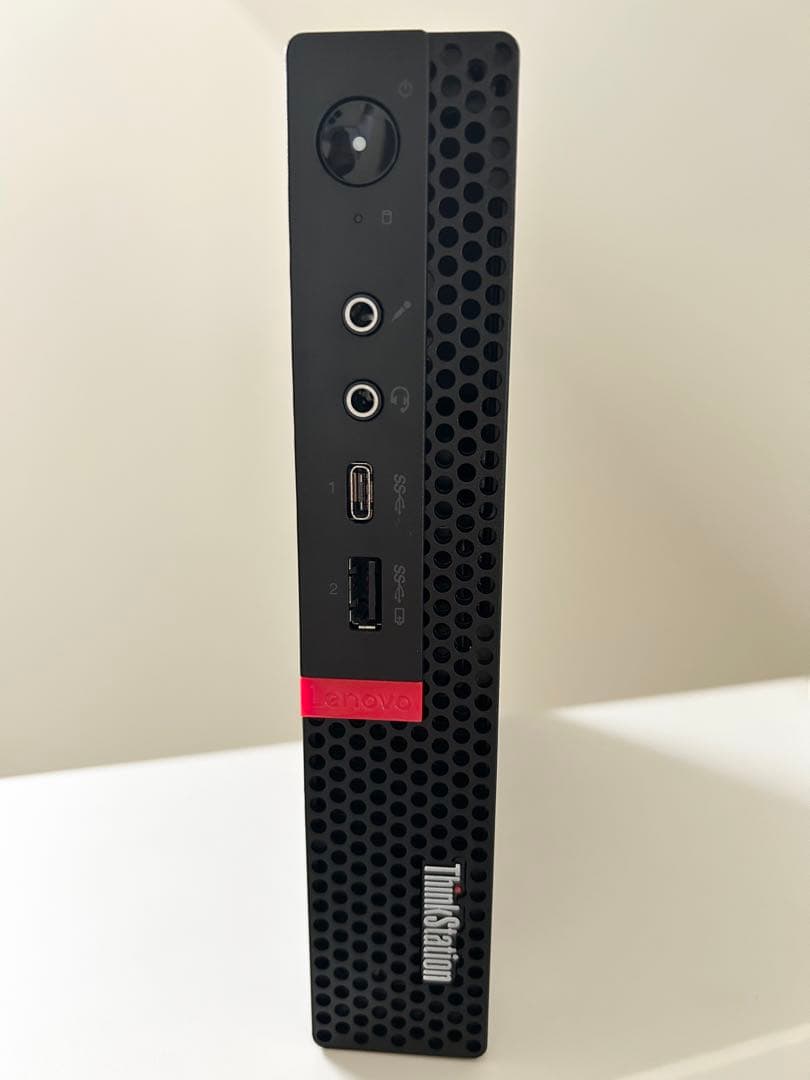 Lenovo Thinkstation P330 Tiny i7 第8世代 ミニ