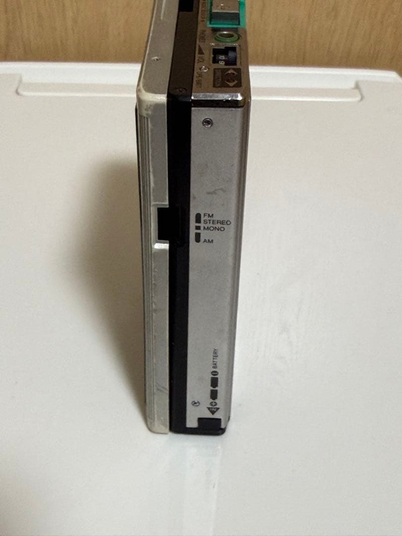 AIWA HS-U7 カセットプレーヤー