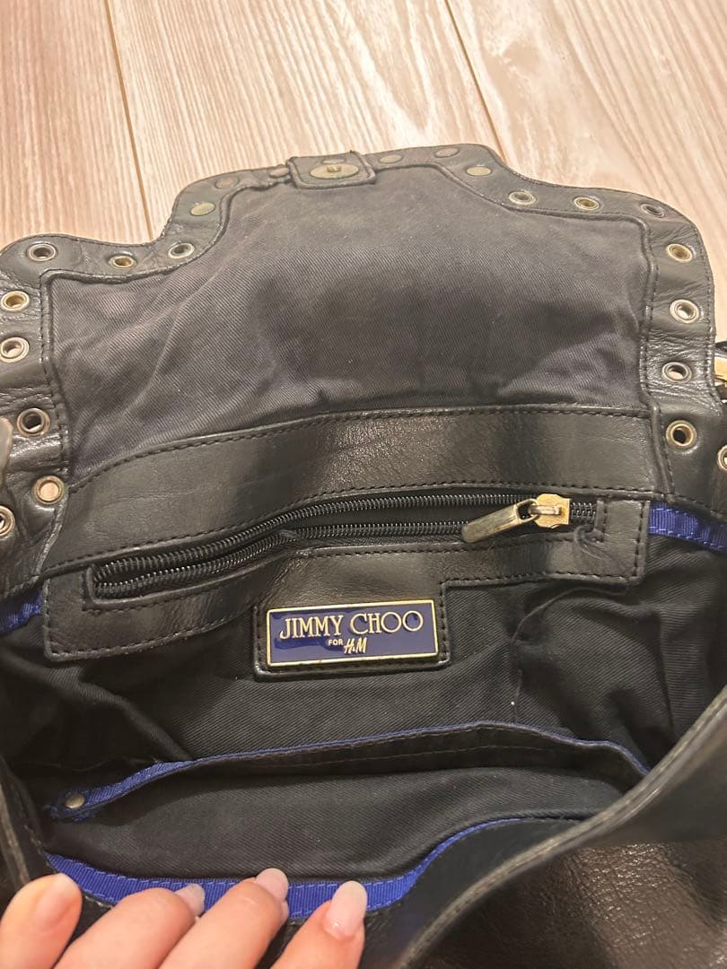 JIMMY CHOO for  スタッズ　ブラックレザー ショルダーバッグ