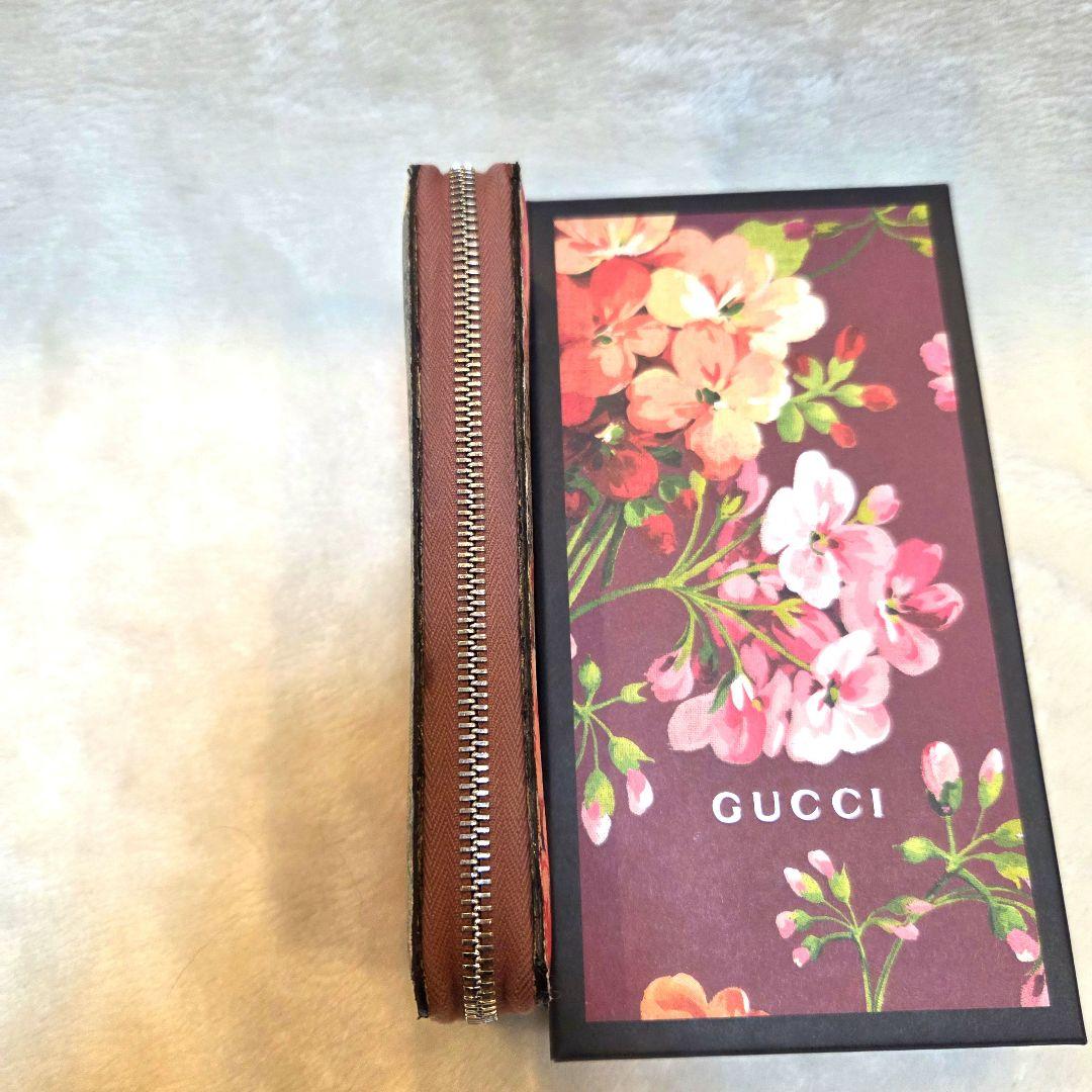 美品　GUCCI グッチ 長財布 ラウンドファスナー ブルームス PVC