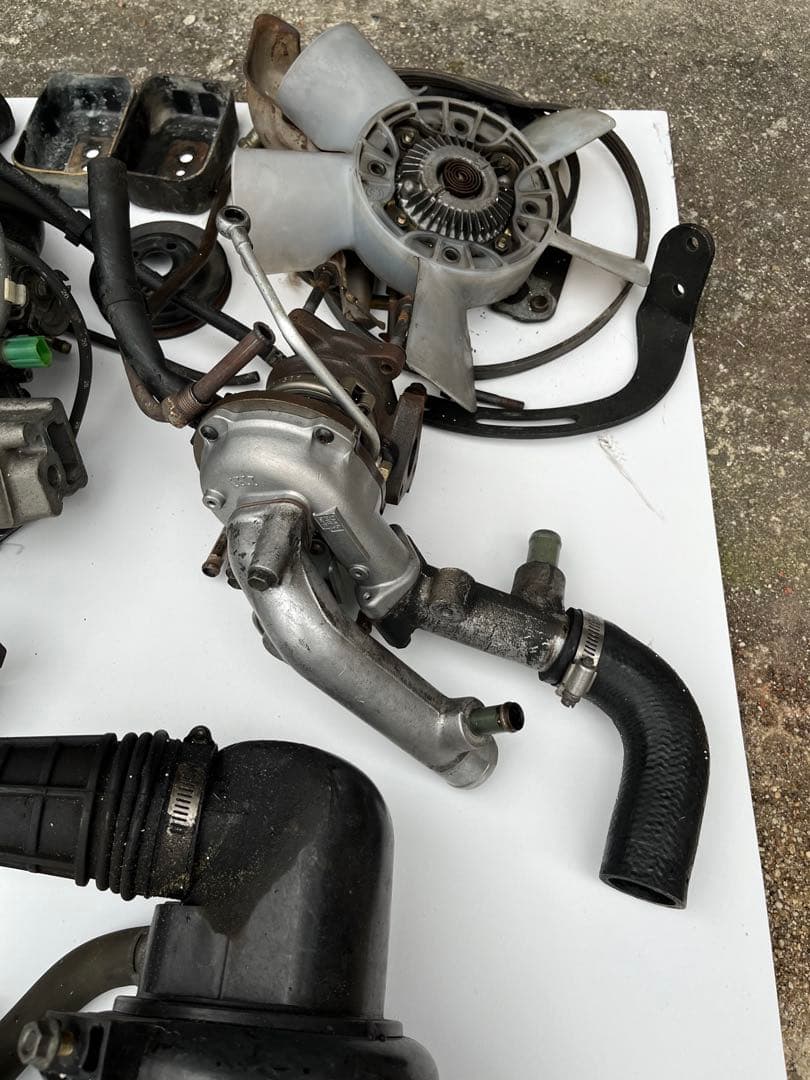 ジムニー JA11 F6A エンジン 補機類など