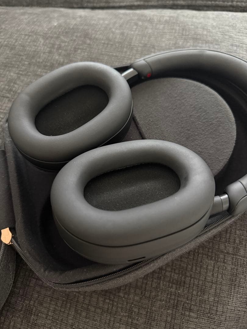 SONY WH-1000XM5 ブラック 収納ケース付き