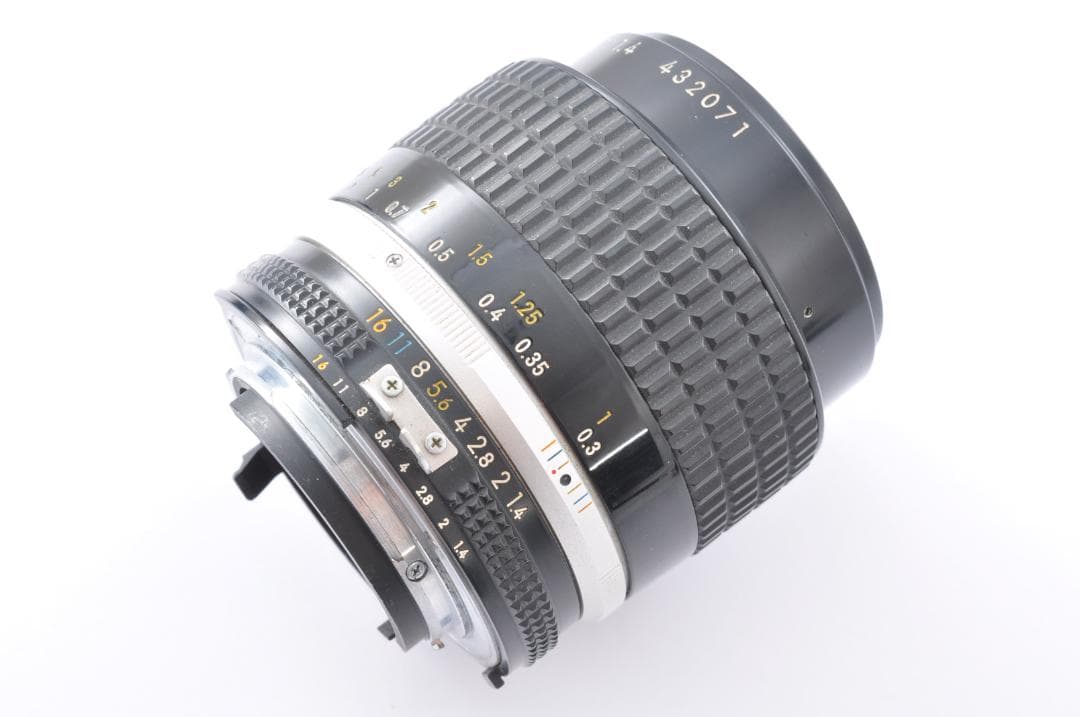 【美品】Nikon ニコン Ai-S NIKKOR 35mm F1.4 フード付