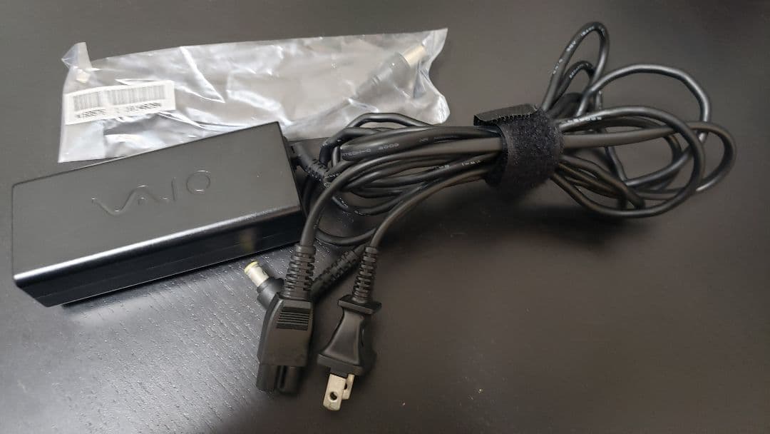 Sony VAIO ノートパソコン本体 VGN-TT51JB 初期化済み&箱あり