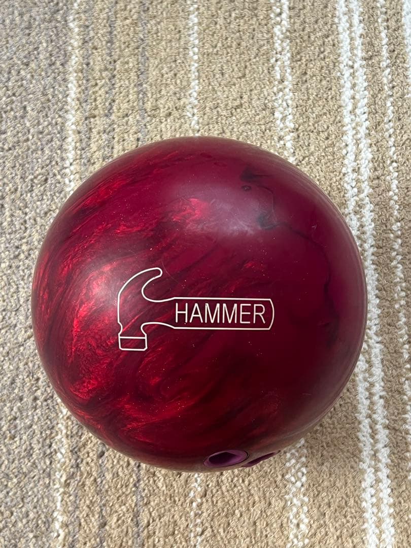 ハンマー社 ブラックウィドー2.0α ボウリングボール 15ポンド