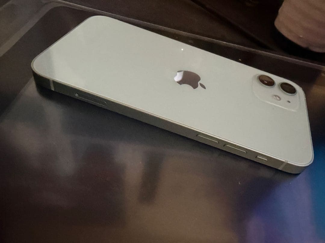 iPhone12 グリーン