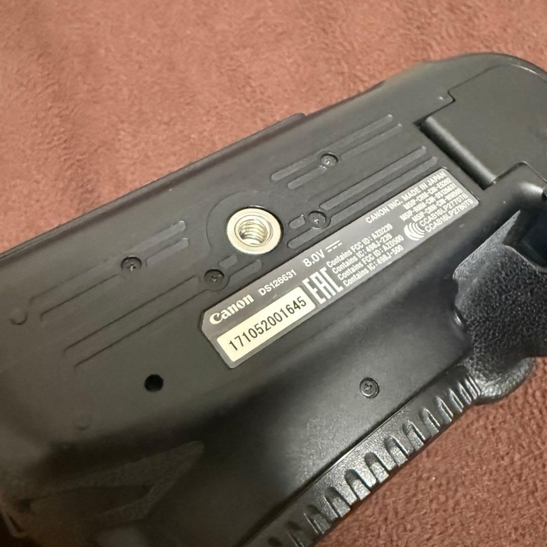 Canon EOS 6Dmark2 フルサイズカメラボディ 箱付きフルセット