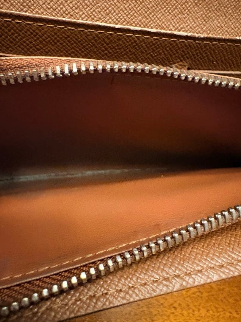 Louis Vuitton モノグラム ポルトフォイユ サラ財布(箱付き正規品)