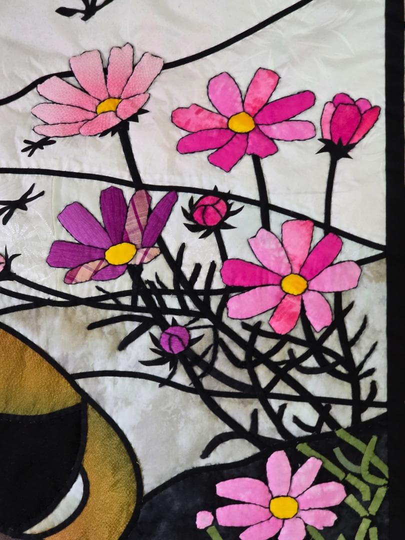 ハンドメイド ステンドグラスキルトタペストリー　猫とコスモス