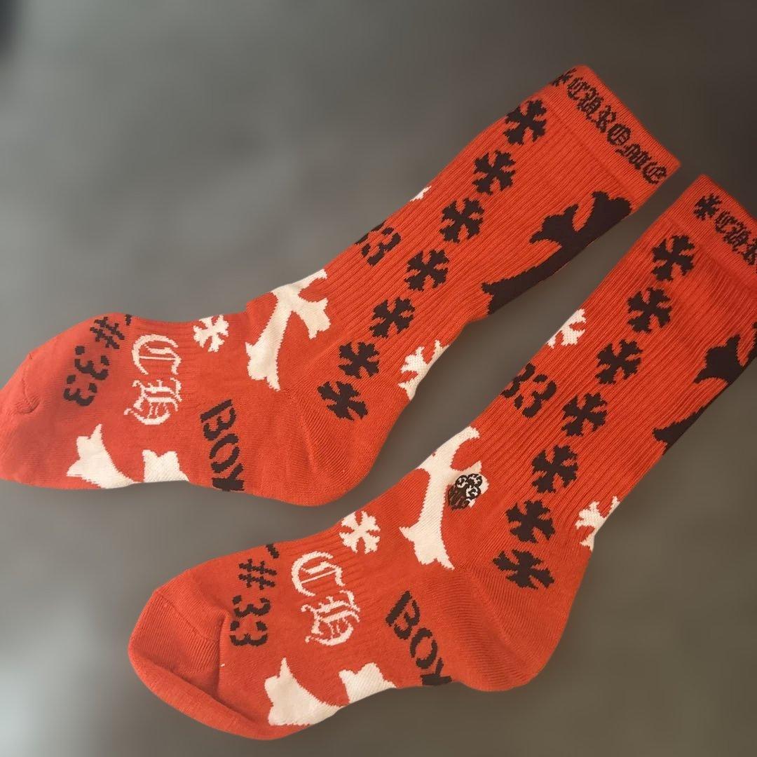 クロムハーツ　赤色ソックス