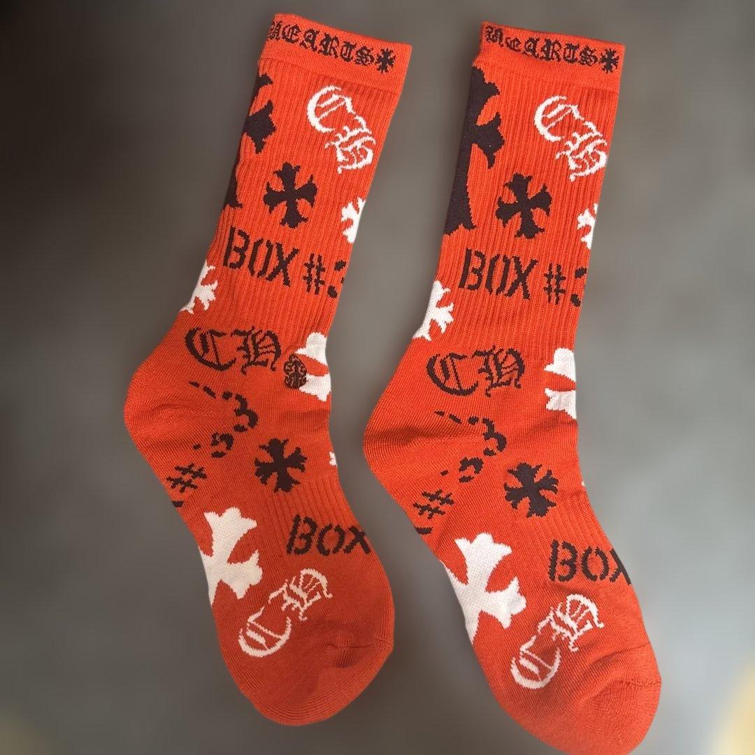 クロムハーツ　赤色ソックス