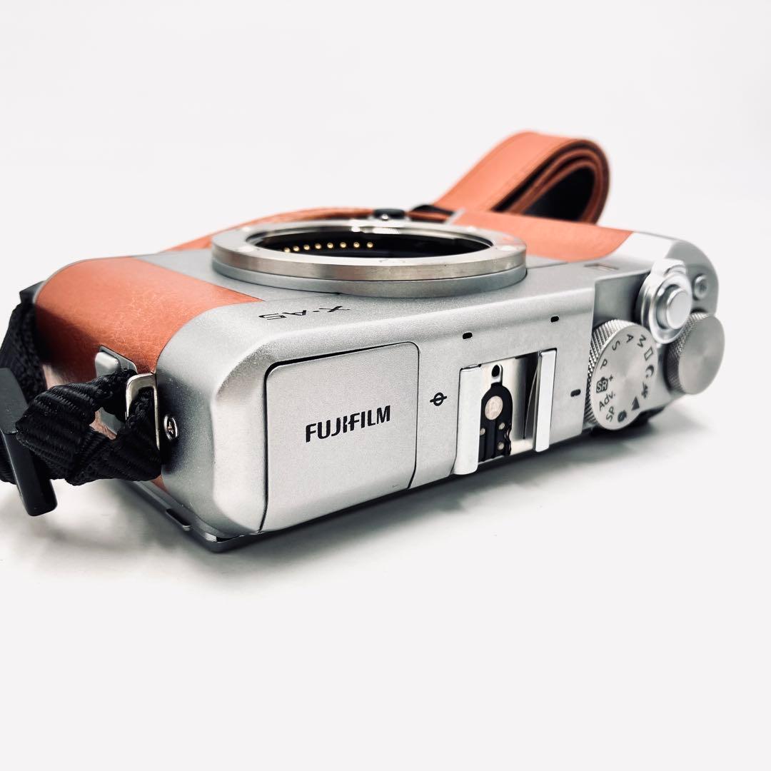 美品♪ FUJIFILM X-A5 ブラウン　15-45mmレンズキット