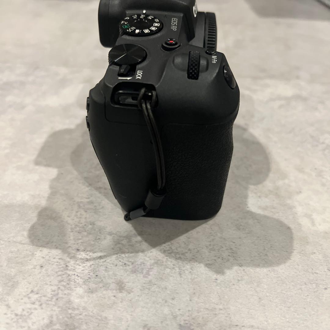 【最終処分／7.18日まで】Canon EOS RP ミラーレス一眼