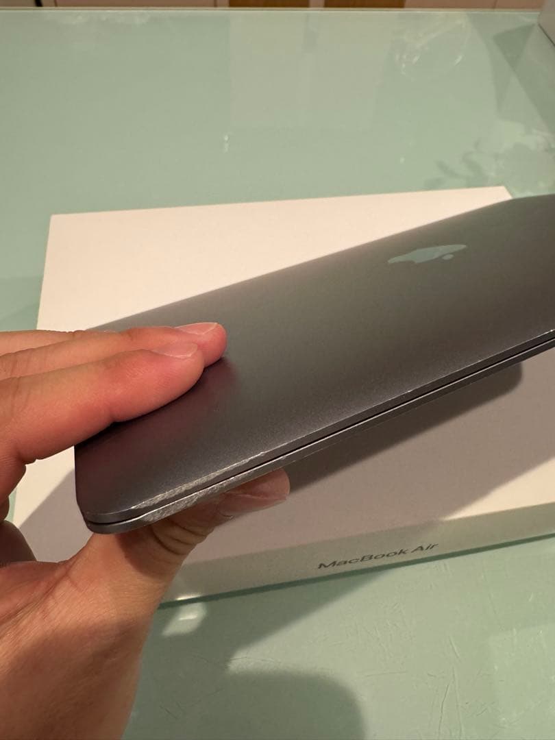 Macbook Air M1 充電回数少なめ 新品充電器ケーブル付 13インチ