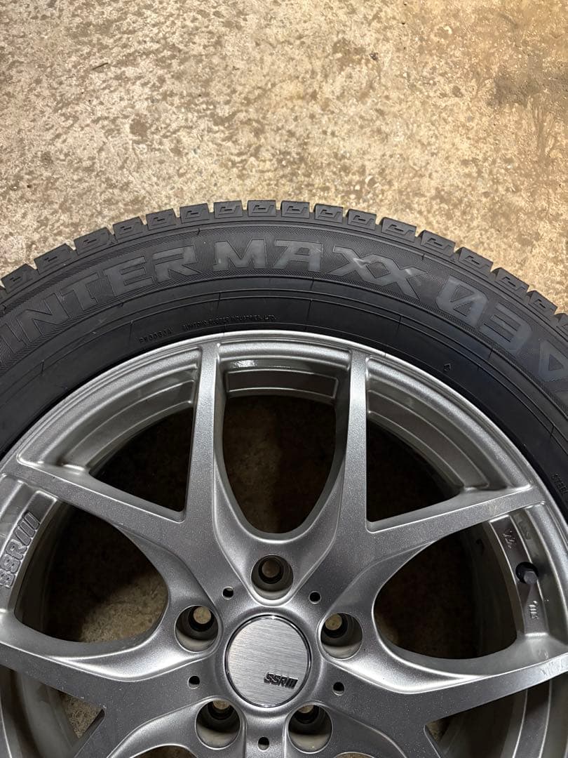 売切セール！1月31日まで【送料込】235/60R18 スタッドレスセット